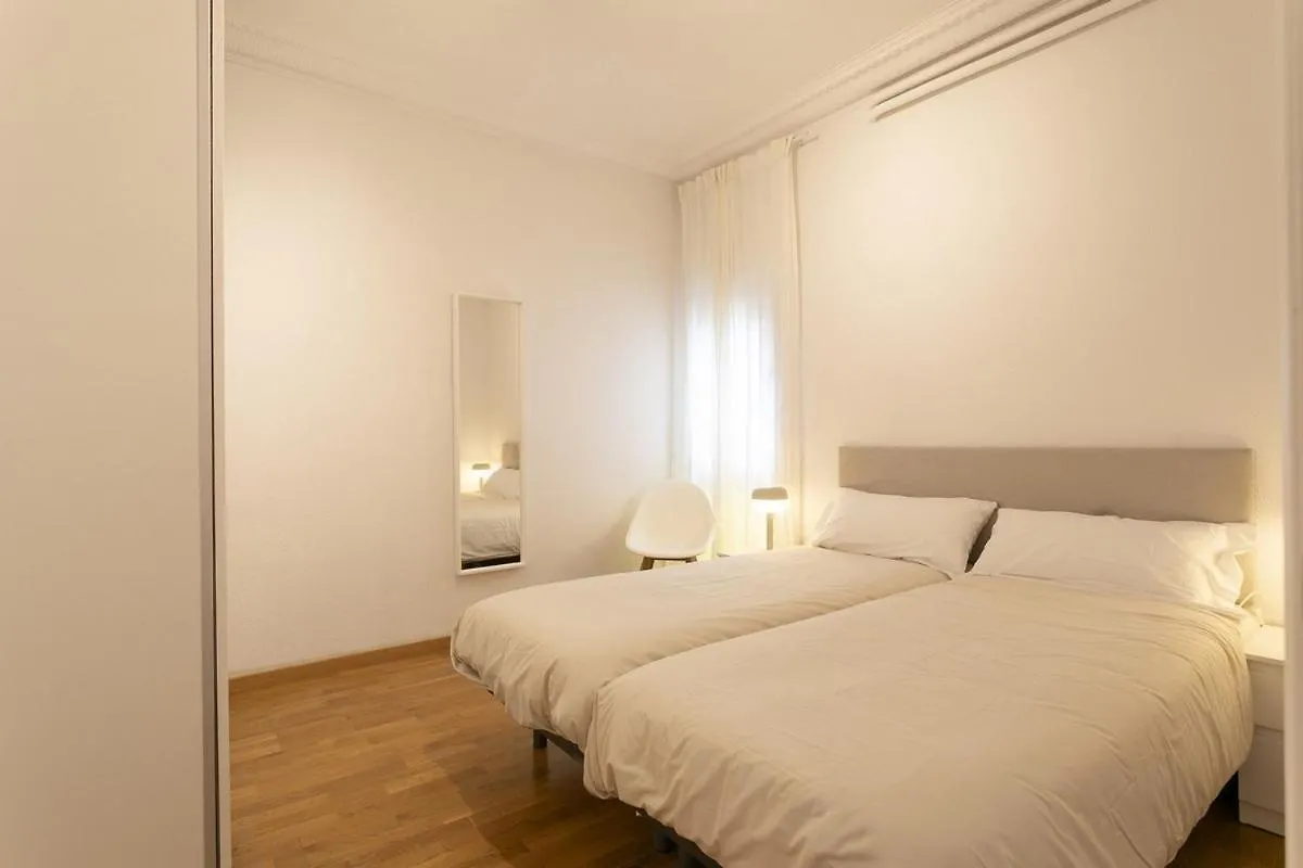 Gran Via Suites Barcelona 0*,  Spanien